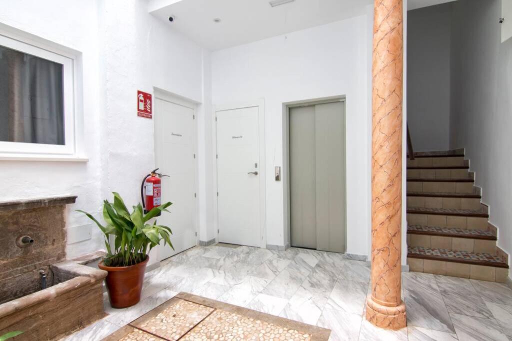 Rosarioseis Loft Corral Del Carbon Apartment Granada Exterior photo
